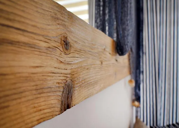 Marco Polo Number One Apartment